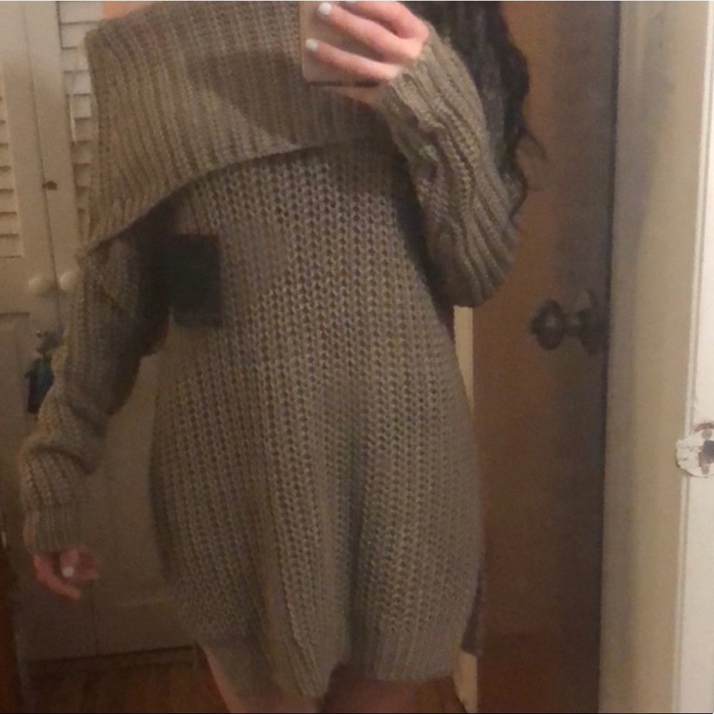 JLUXLABEL OFF SHOULDER DRESS or SHIRT